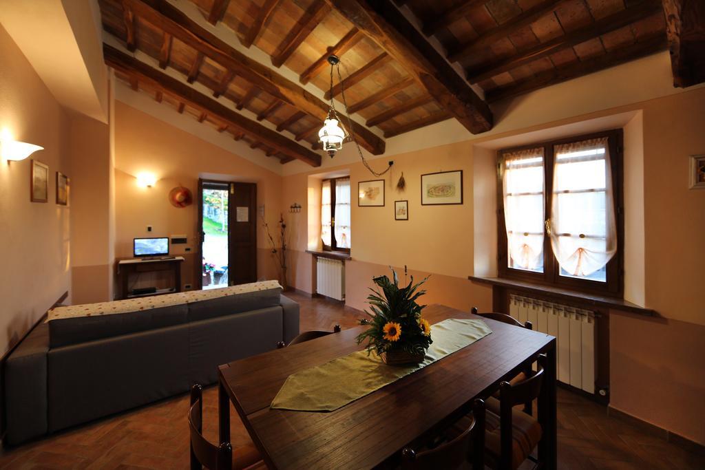 Agriturismo Bagnaia Сан-Куїрико-д'Орча Номер фото